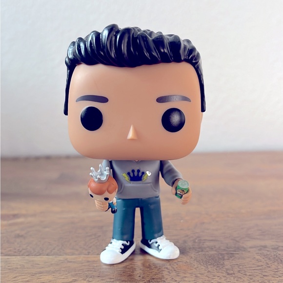 Meet your Posher, Derrick - Picture 1 of 1